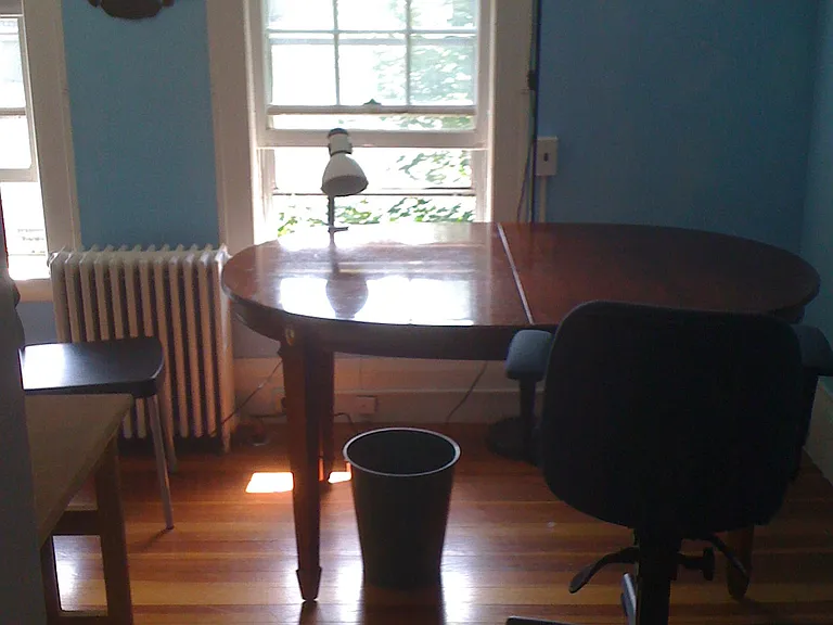39 Varick Rd — Photo 1