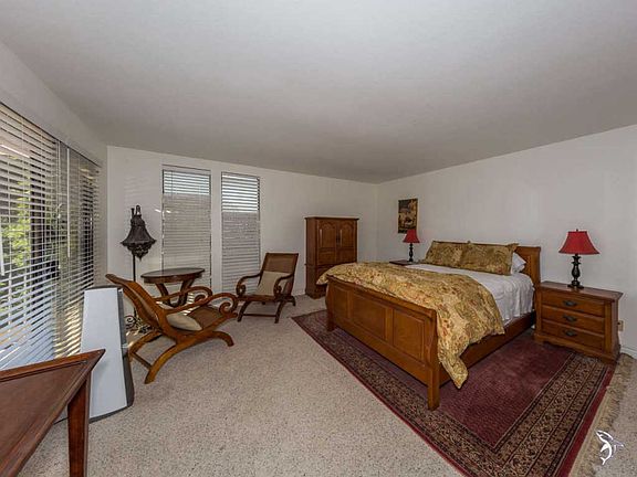 5th image of 3064 E Torrey Pines Cir