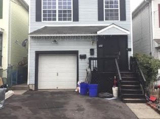 487 Jelliff Ave, Newark, NJ 07112