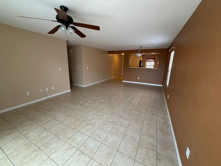 9940 S Brazos Bend St #1 — Photo 6