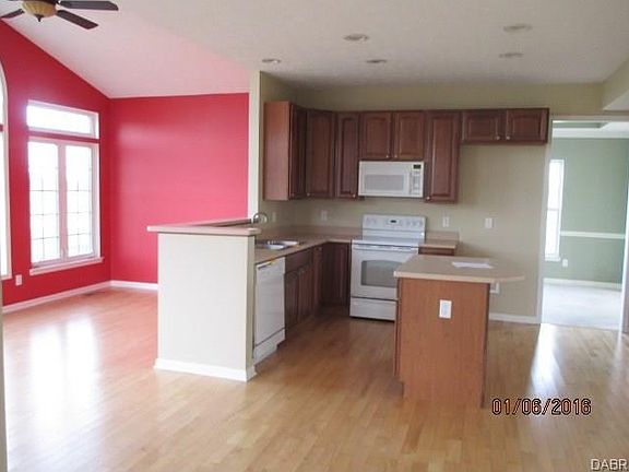 2nd image of 234 Irongate Dr
