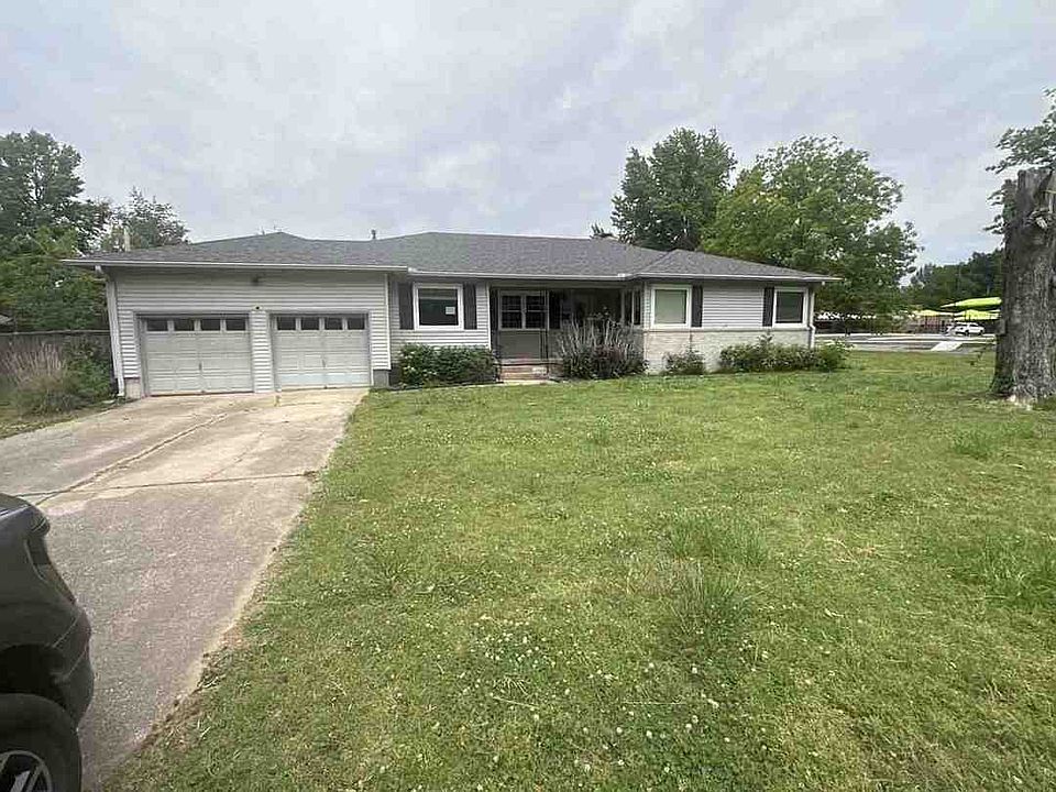 1st image of 2105 Rockdale Blvd