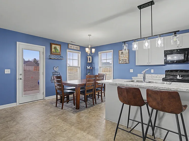 21 Terrier Ct — Photo 9
