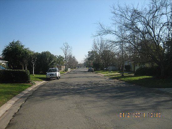 4th image of 3229 Mayfair Dr