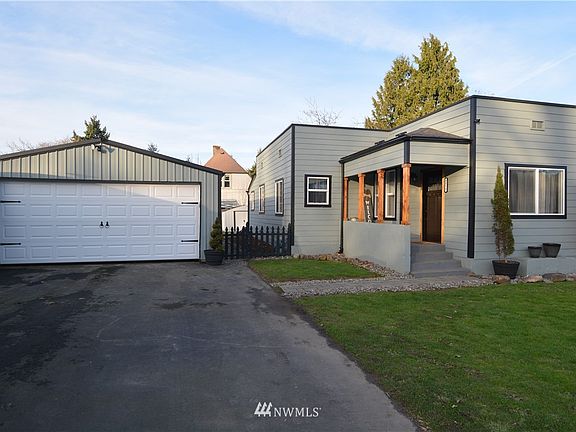 3rd image of 1515 Kinnear St