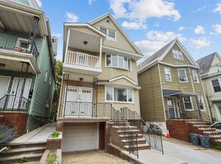71 W 54th St, Bayonne, NJ 07002