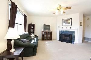 3rd image of 1809 Lantana Dr