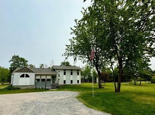 57058 350th St, Warroad, MN 56763