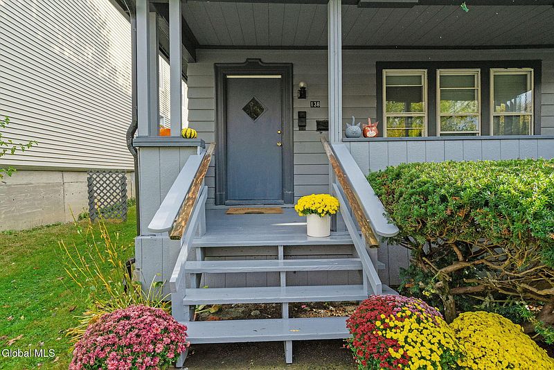 5th image of 138 Ford Avenue