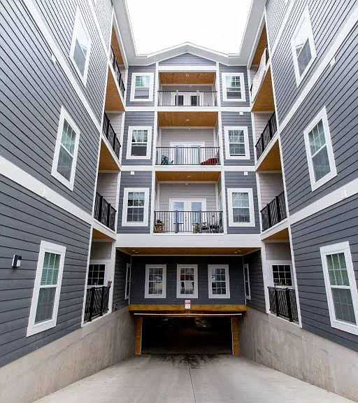 120 Flats — Photo 17