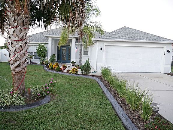 2nd image of 313 Gentle Breeze Dr