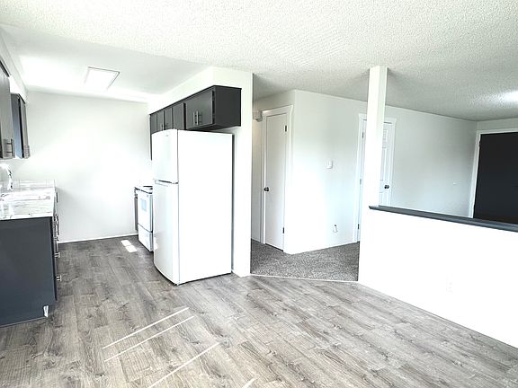 5th image of 2405 Howard Ave APT 4