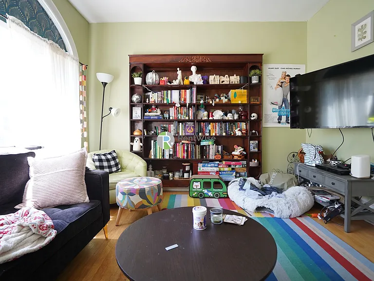 11 Vernon St #1 — Photo 12