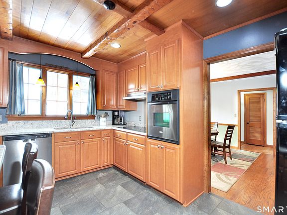 5th image of 76 Newgate Road