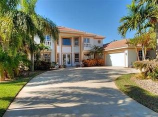 382 Lanternback Island Dr, Satellite Beach, FL 32937