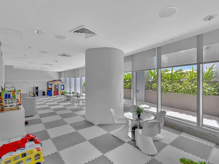 17001 Collins Ave #2106 — Photo 27