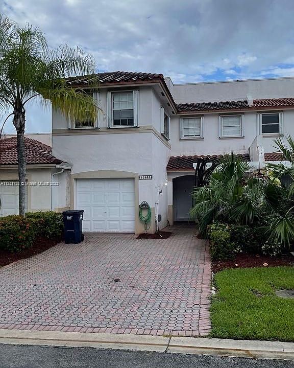 1st image of 10966 NW 62nd Ter