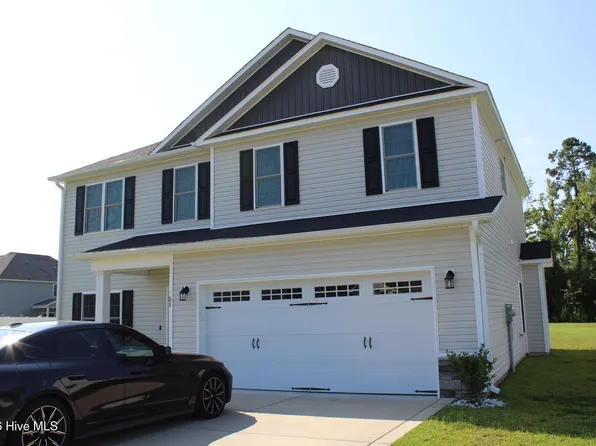 51 W Broughton Lane, Rocky Point, NC 28457