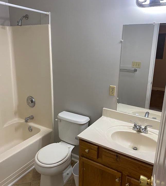 1st image of 303 Park St