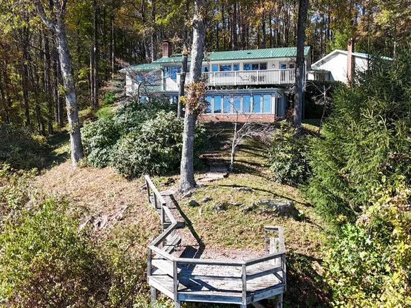 4125 Busted Rock Rd, Meadows Of Dan, VA 24120