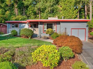 562 N 185th Pl, Shoreline, WA 98133
