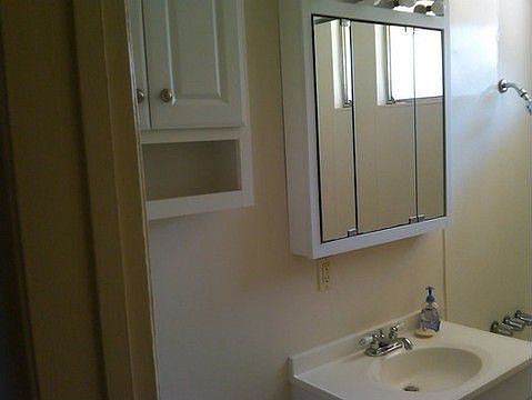 3rd image of 15422 Montecito Dr