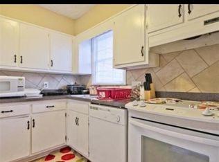 719 Burnt Creek Dr NW APT D, Lilburn, GA 30047