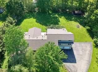 2358 Kuhlview Dr, Pittsburgh, PA 15237