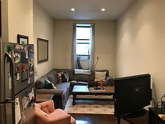 Rented by Salon Realty Corp