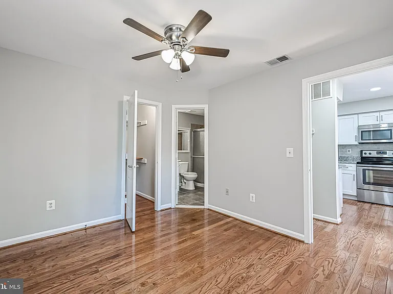 5601 Willoughby Newton Dr #36 — Photo 22