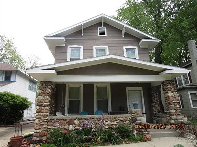 1st image of 1009 S 2nd St