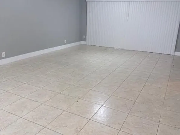 212 NW 46th Ct, Pompano Beach, FL 33064