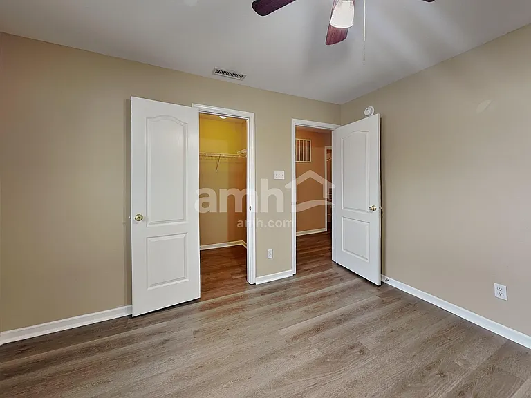 3126 Hurst St — Photo 17
