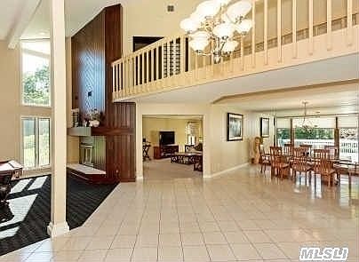 5th image of 34 Tamara Ct