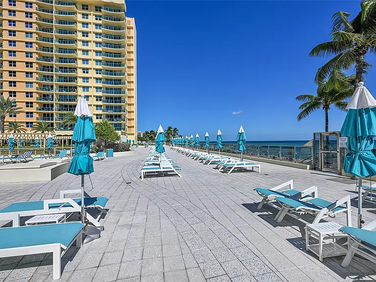 2501 S Ocean Dr #Penthouse 30 — Photo 22