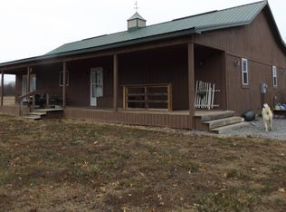 9186 County Road 800 N, Mc Leansboro, IL 62859