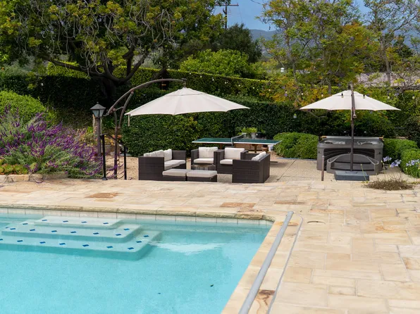 1146 N Fairview Ave, Goleta, CA 93117