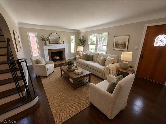 2nd image of 21779 Eaton Rd