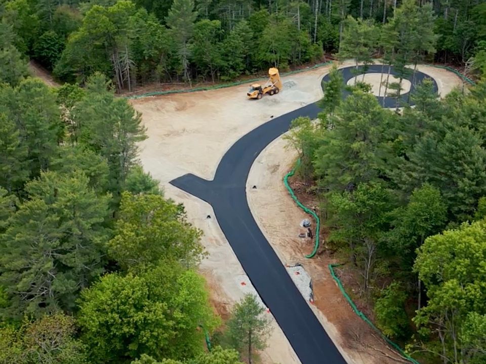 1st image of 5 Sawmill Brook Ln