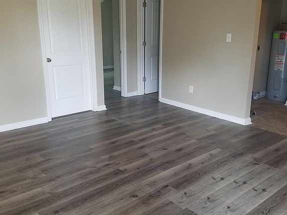 3rd image of 503 Edwards Ave
