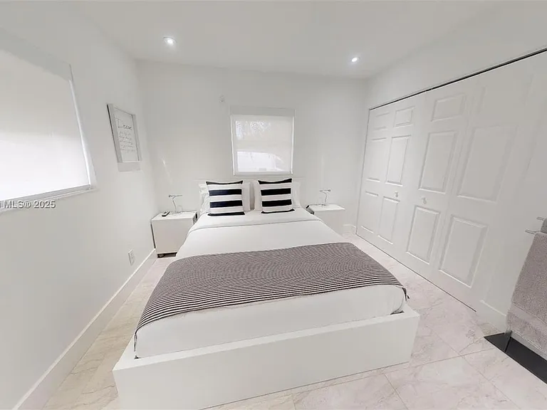 10805 SW 156th Ter #1 — Photo 5