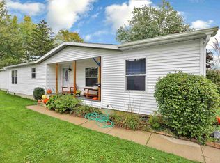 202 N Lake St, Syracuse, IN