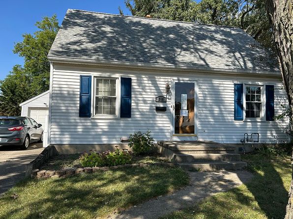 218 New St