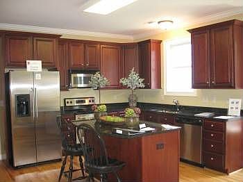 4th image of 108 Carilion Ln