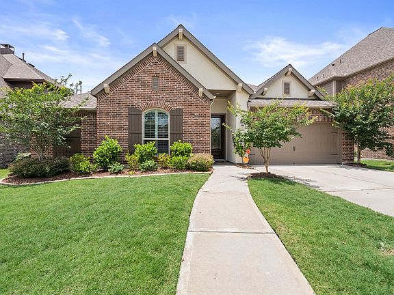 3rd image of 16811 Holtwood Oak Dr