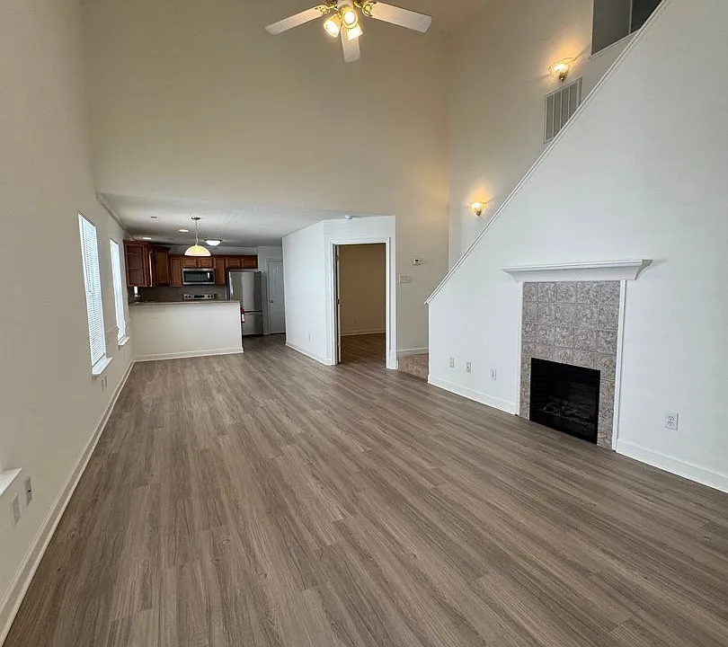 203 Clusters Cir