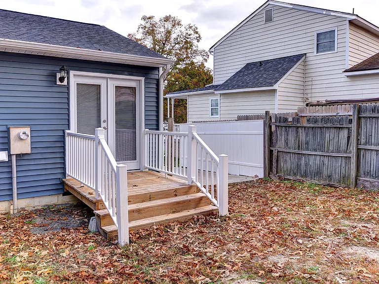 9106 Lost Forest Dr — Photo 28