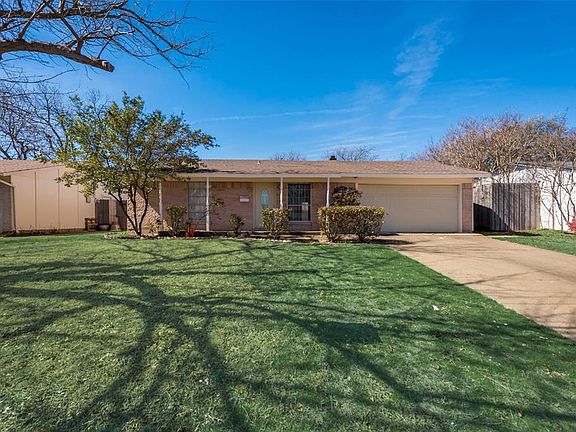 4th image of 305 Wake Dr
