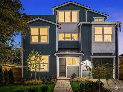 4406 31st Avenue W, Seattle, WA, 98199