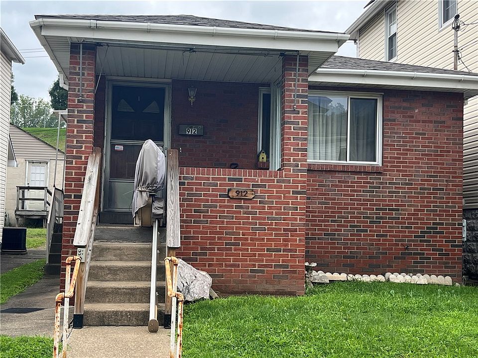 2nd image of 912 Vermont Ave